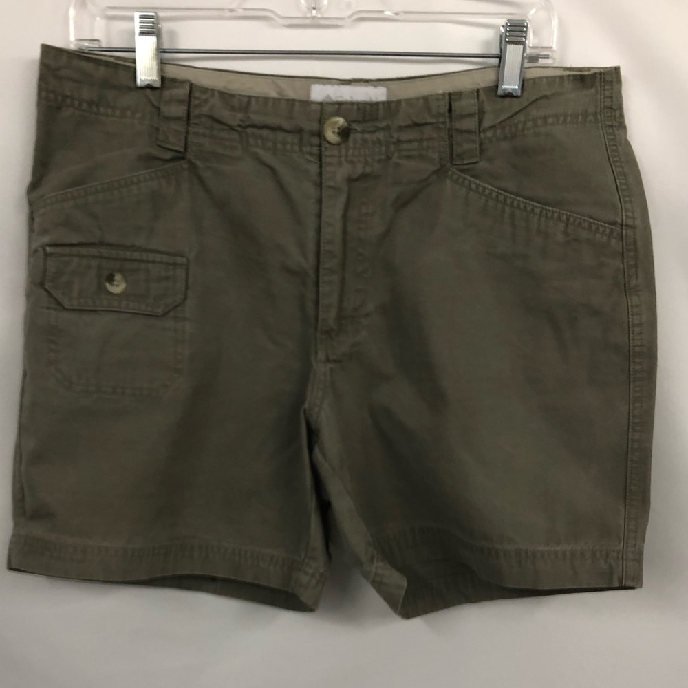 COLUMBIA OLIVE SHORTS 10